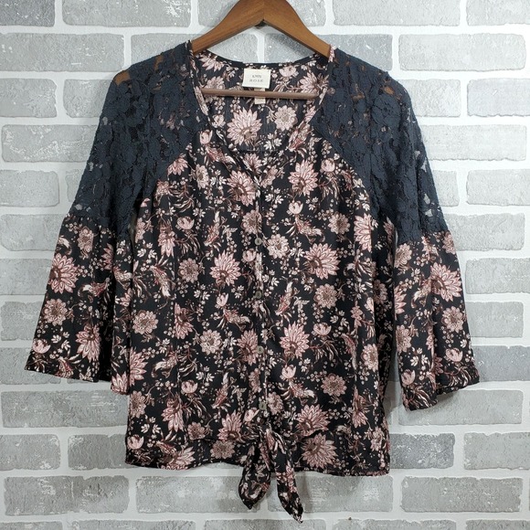Knox Rose Tops - Knox Rose Floral‎ Boho Peasant Blouse XS Black Pink Bell Sleeve Top